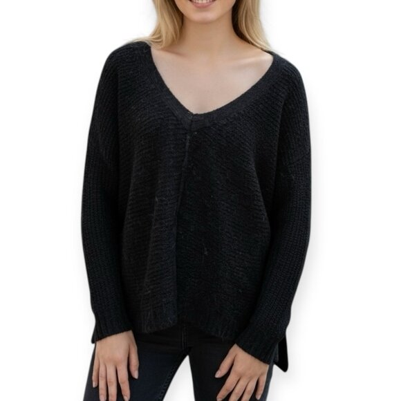 Free People Black Textured Knit Sweater Slouchy V-Neck Pullover M Wool Blend - Picture 1 of 8